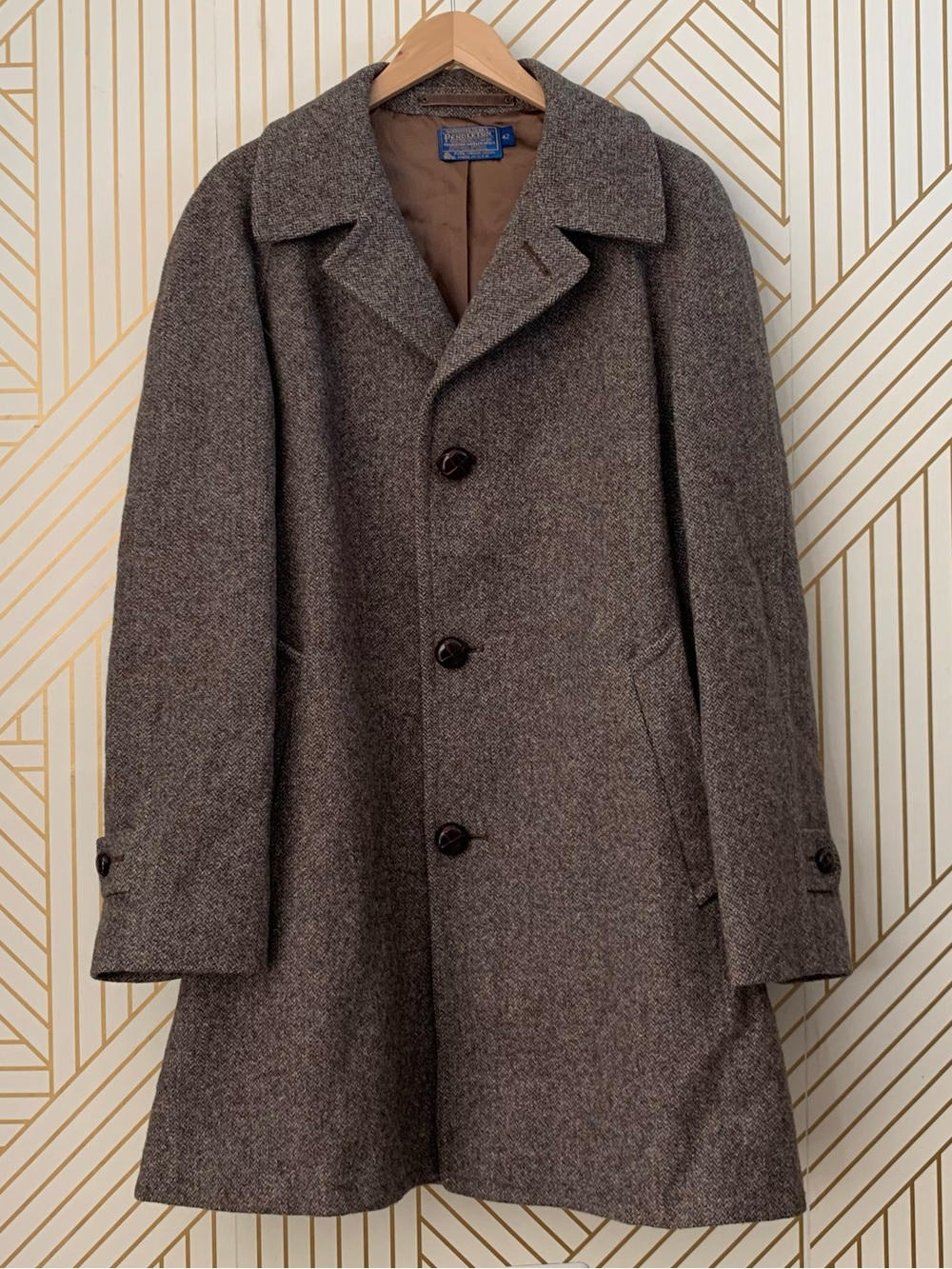 Vintage Pendleton 100% Virgin Wool Tweed herringbone peacoat overcoat VTG 42 L